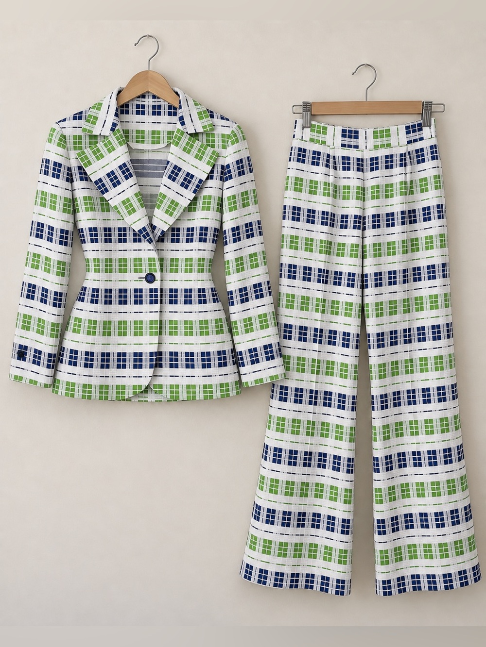 Vintage 1960s Handmade Women’s Polyester Plaid Wide Leg Pantsuit Blazer S